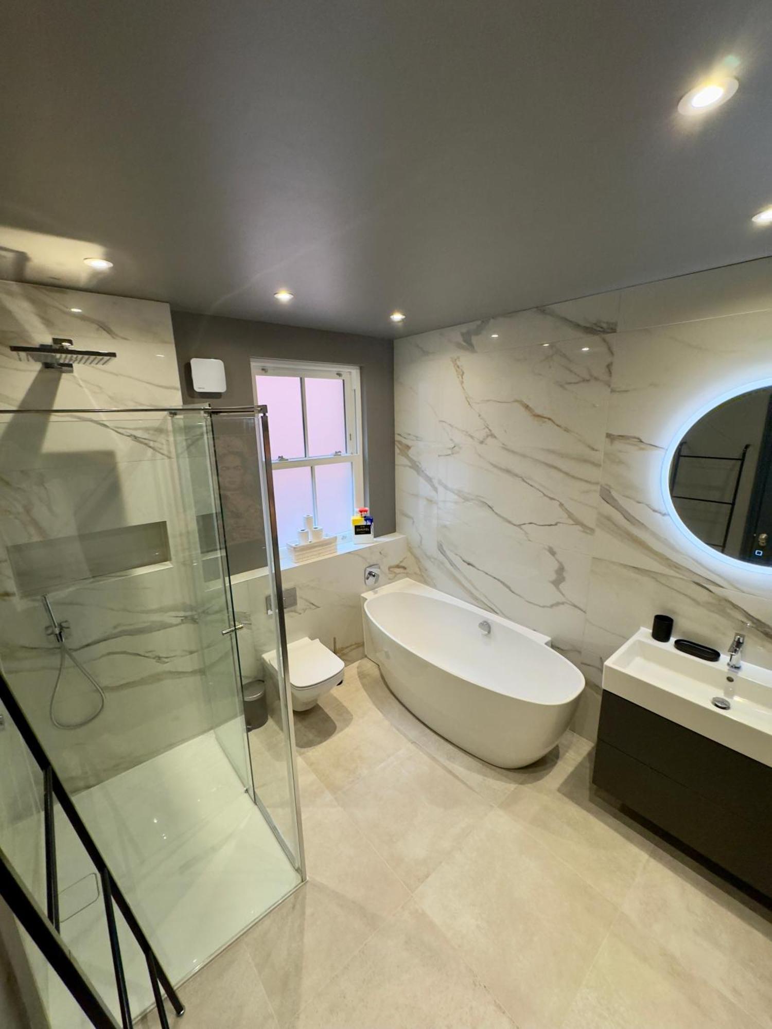 Romeo'S Arch High End Luxury In Centre Of Stratford With Parking 아파트 외부 사진
