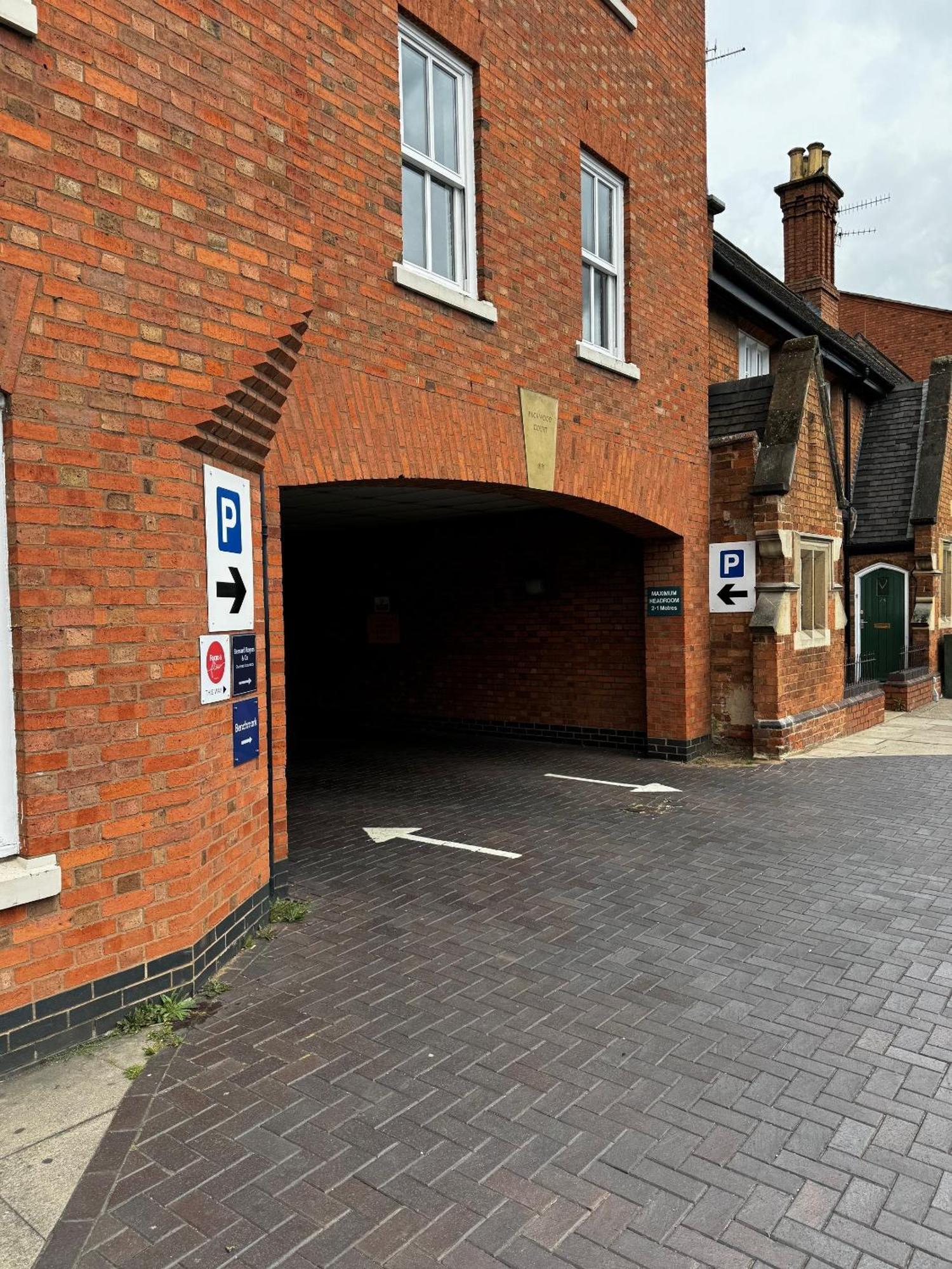 Romeo'S Arch High End Luxury In Centre Of Stratford With Parking 아파트 외부 사진